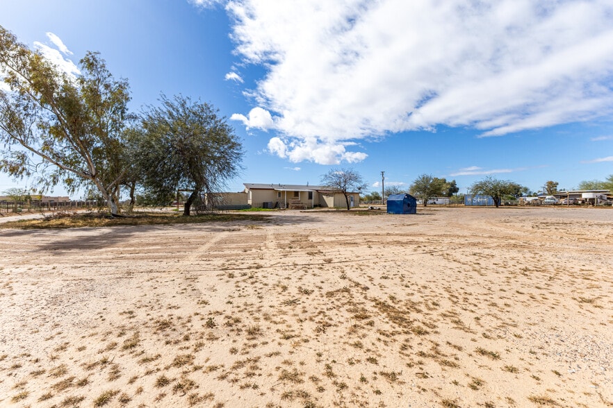 More Photos Of 50150 W Julie Ln, Maricopa Warehouse For Sale