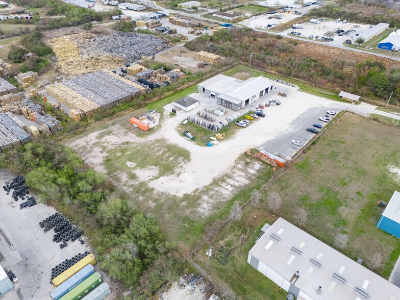 More Photos Of 4330 Maine Ave, Lakeland Land For Lease