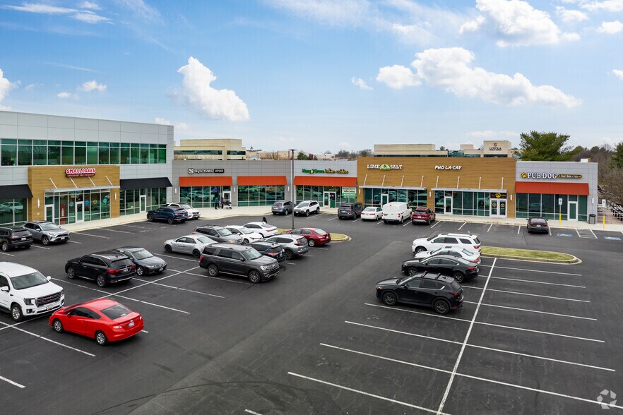 More Photos Of 8865 Stanford Blvd, Columbia General Retail For Lease