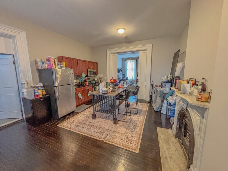 More Photos Of 81 Ten Broeck St, Albany Multifamily For Sale