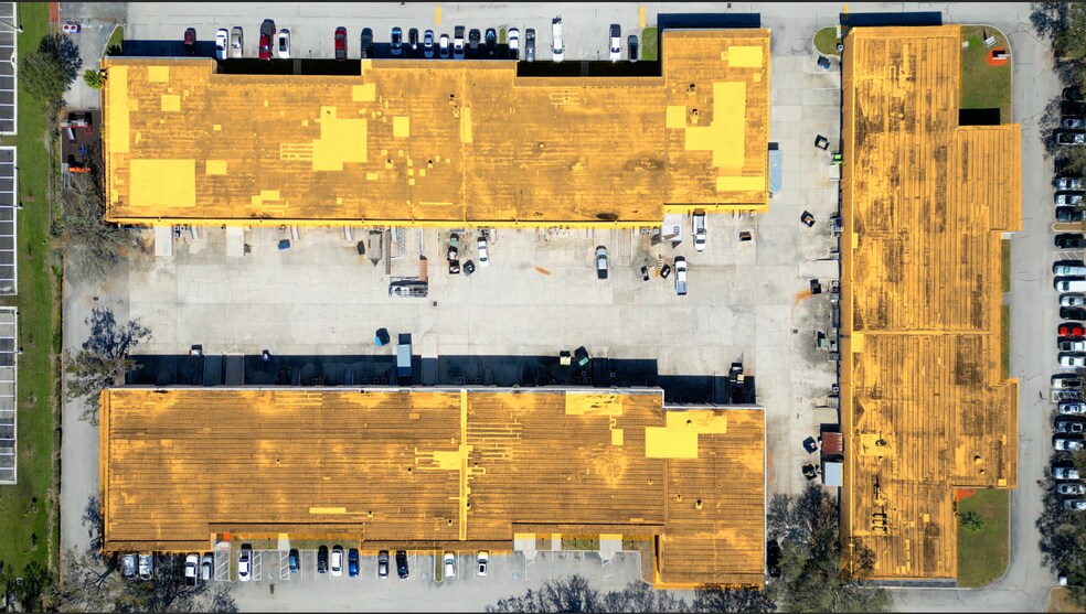 More Photos Of 3902 Corporex Park Dr, Tampa Unknown For Lease