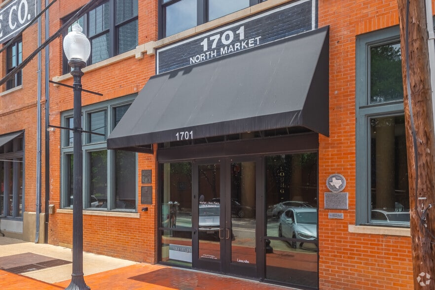 More Photos Of 1701 N Market St, Dallas Loft Creative Space For Lease