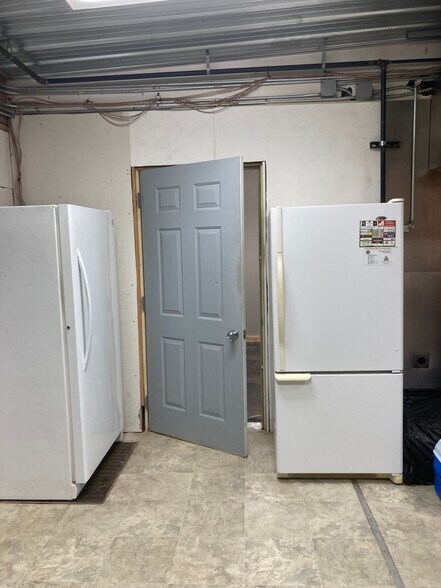 More Photos Of 101 Howard St, Stratton Restaurant For Sale