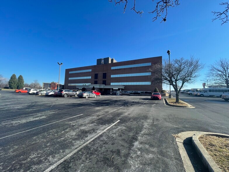 More Photos Of 1710 Underpass Way, Hagerstown Office Residential For Lease