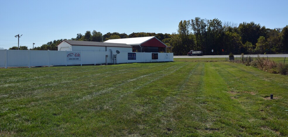 More Photos Of 555 Ohio st, Kendallville Land For Sale