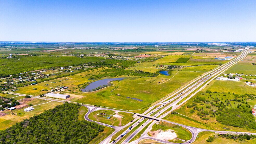 More Photos Of 7870 W Interstate 10, Seguin Land For Sale