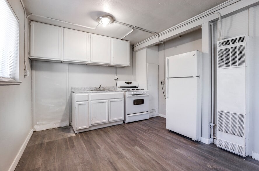 More Photos Of 1190 S Sheridan Blvd, Denver Apartments For Sale