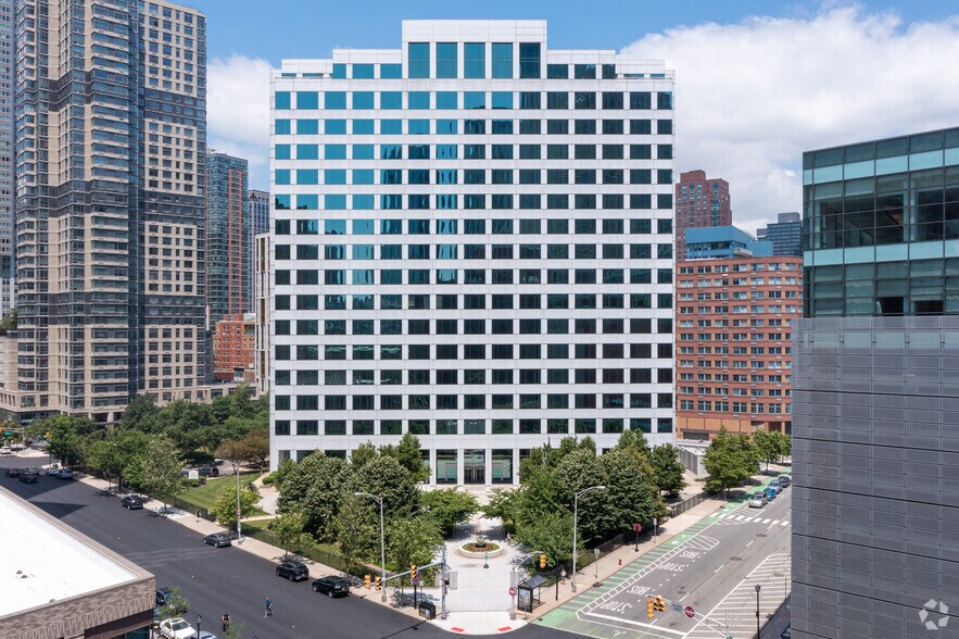 More Photos Of 1 Evertrust Plz, Jersey City Office For Lease