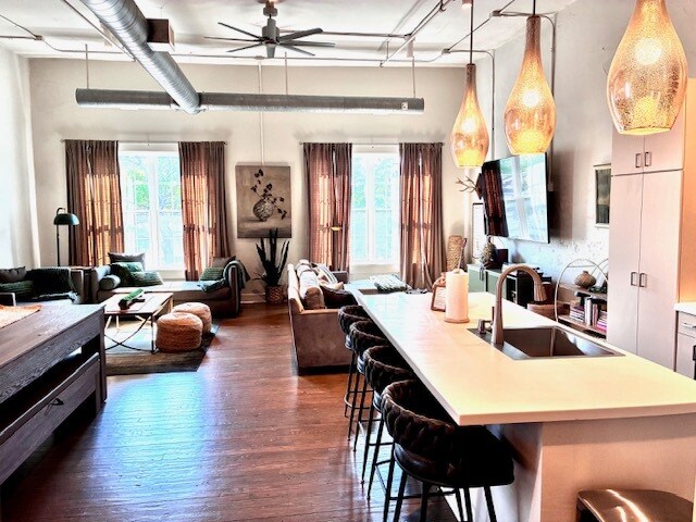 More Photos Of 1801 21st Ave S, Nashville Storefront Retail Residential For Sale