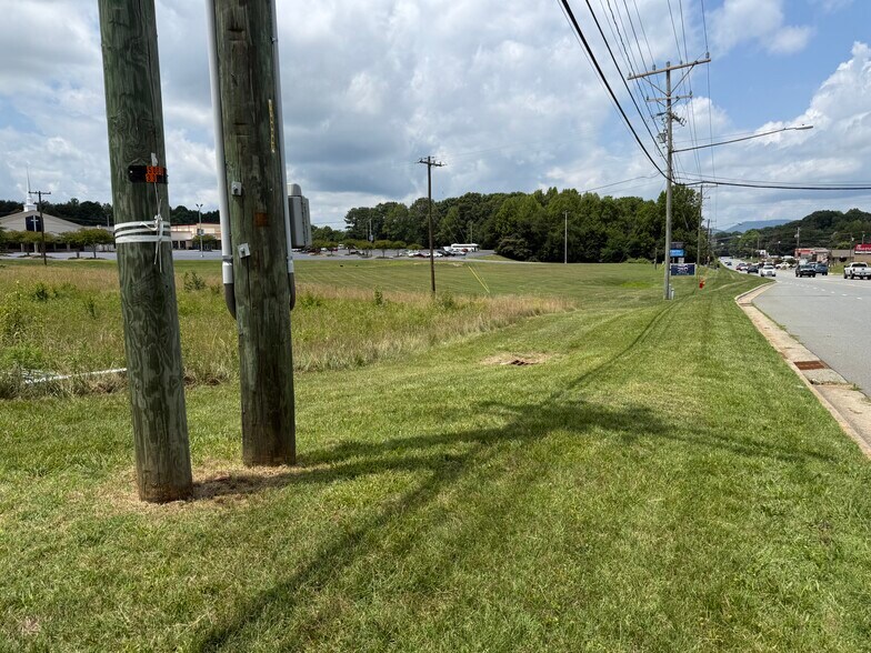 More Photos Of 0 S Main St, King Land For Sale