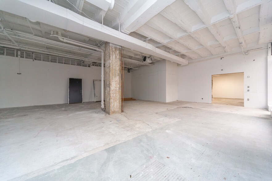 More Photos Of 5200 N Sheridan Rd, Chicago Apartments For Lease