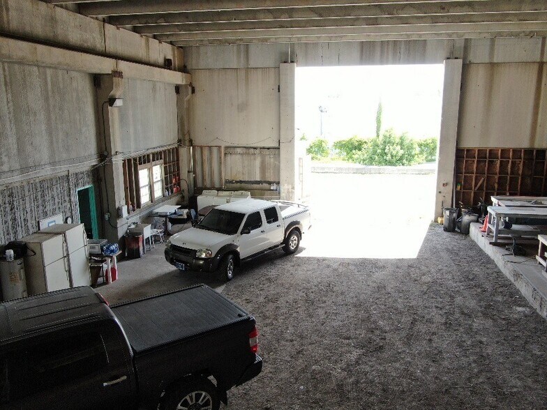 More Photos Of 761 Wesley Ave, Tarpon Springs Manufacturing For Sale