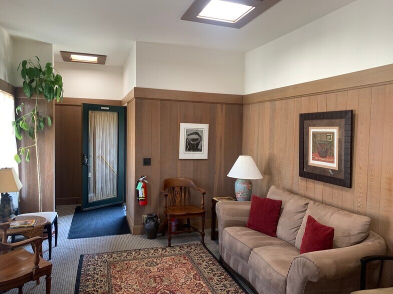 More Photos Of 610 D St, San Rafael Office For Lease