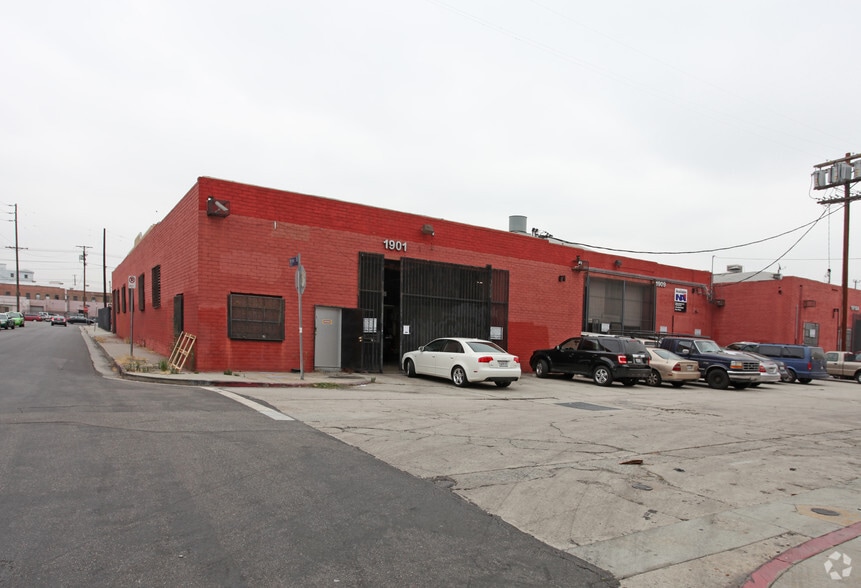 More Photos Of 1901 E 7th Pl, Los Angeles Warehouse For Lease