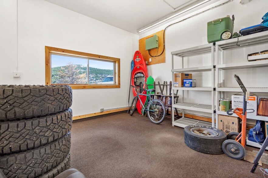More Photos Of 397 Highway 119, Nederland Auto Repair For Sale