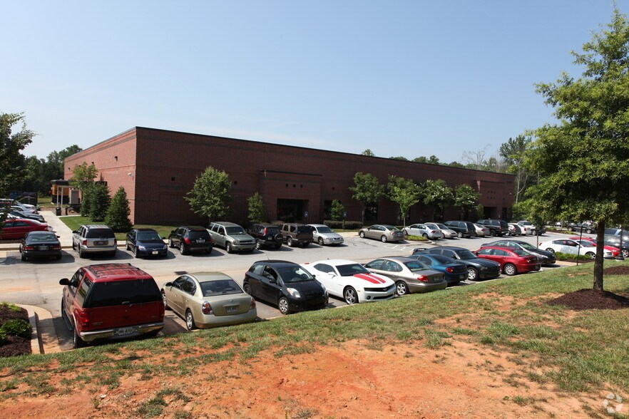 More Photos Of 13230 Lochridge Blvd, Covington Office For Sale