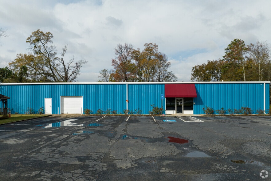 More Photos Of 1595 Highway 411 NE, Cartersville Service For Lease
