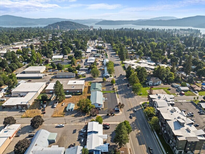 More Photos Of 1600 N Government Way, Coeur d'Alene Freestanding For Sale