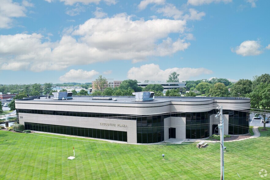 More Photos Of 333 Salem Pl, Fairview Heights Unknown For Lease