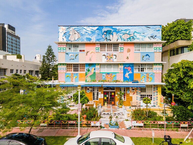 More Photos Of 1680 James Ave, Miami Beach Hotel For Sale