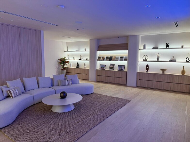 More Photos Of 7320 Biscayne Blvd, Miami Storefront Retail Office For Lease