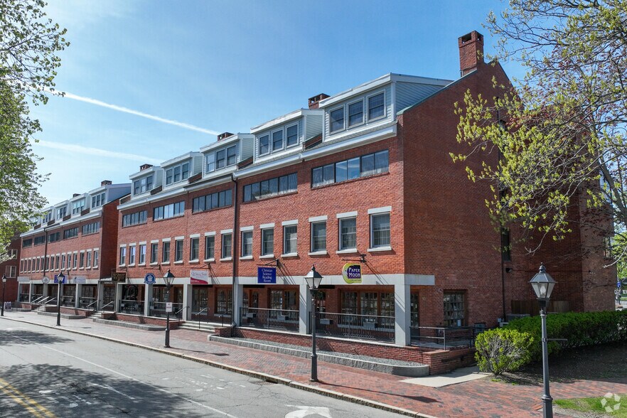 Primary Photo Of 1 Merrimac St, Newburyport Apartments For Sale