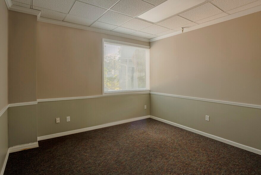 More Photos Of 1465 S Fort Harrison Ave, Clearwater Office For Lease