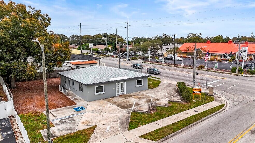 Primary Photo Of 1000 N MacDill Ave, Tampa Medical For Lease