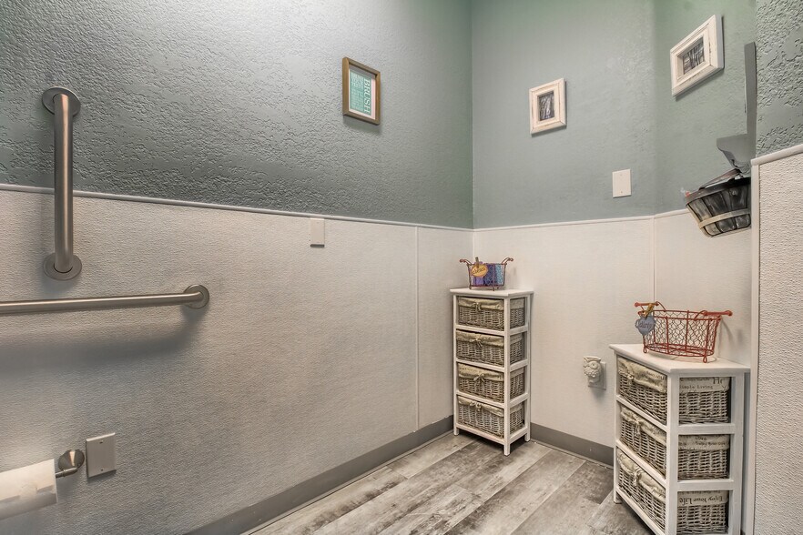 More Photos Of 25997 Conifer Rd, Conifer Freestanding For Sale