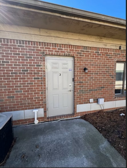 More Photos Of 42450 Hayes Rd, Clinton Township Medical For Sale