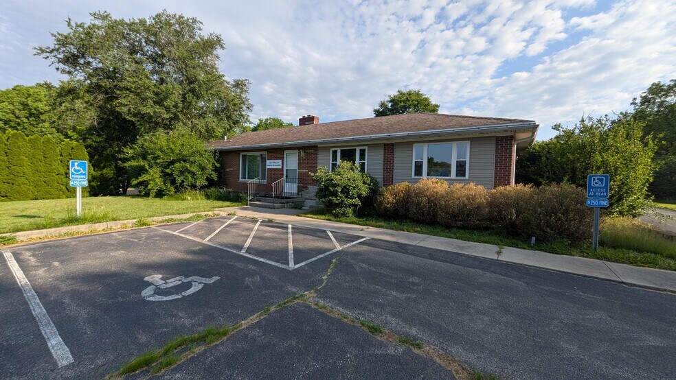 More Photos Of 3044 Dayton-xenia Rd, Dayton Office For Sale
