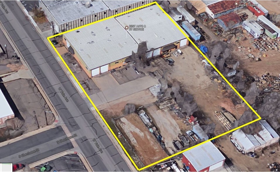 More Photos Of 1921 W Yale Ave, Englewood Warehouse For Lease