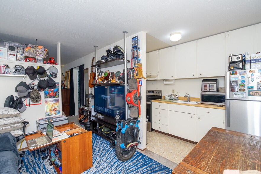 More Photos Of 37 Pacheco St, San Rafael Apartments For Sale