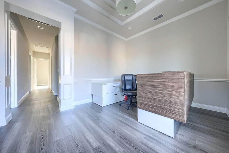 More Photos Of 2601 Little Elm Pky, Little Elm Coworking Space