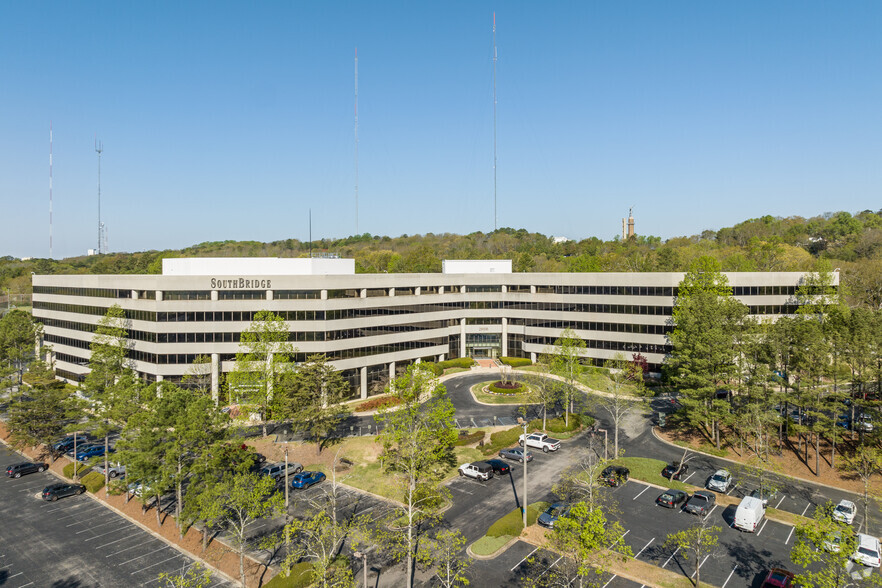 Primary Photo Of 2000-2100 SouthBridge Pky, Birmingham Coworking Space