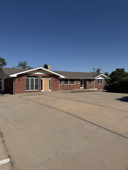 Primary Photo Of 1926 N Andover Rd, Andover Office For Sale