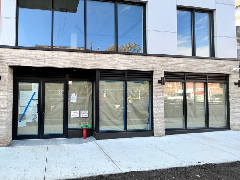 More Photos Of 4320 52nd St, Woodside Apartments For Sale