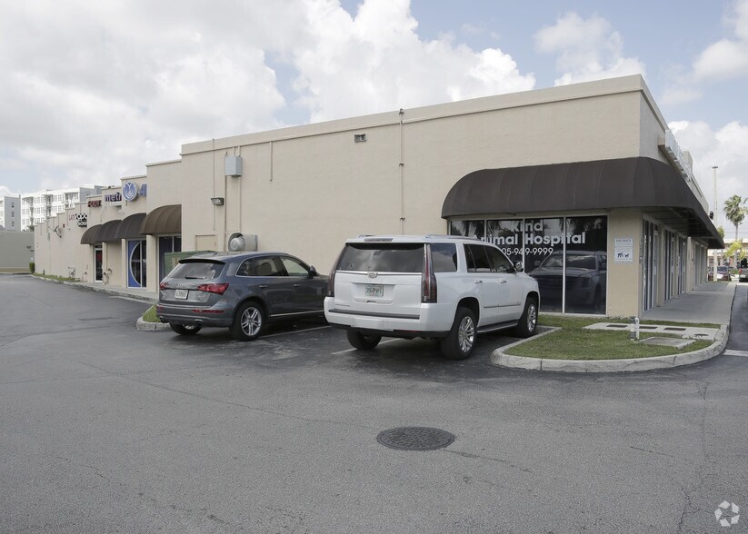 More Photos Of 1802 NE 185th St, Miami Unknown For Lease