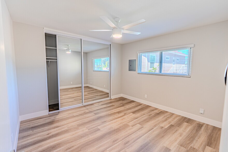 More Photos Of 4659 North Ave, San Diego Apartments For Sale