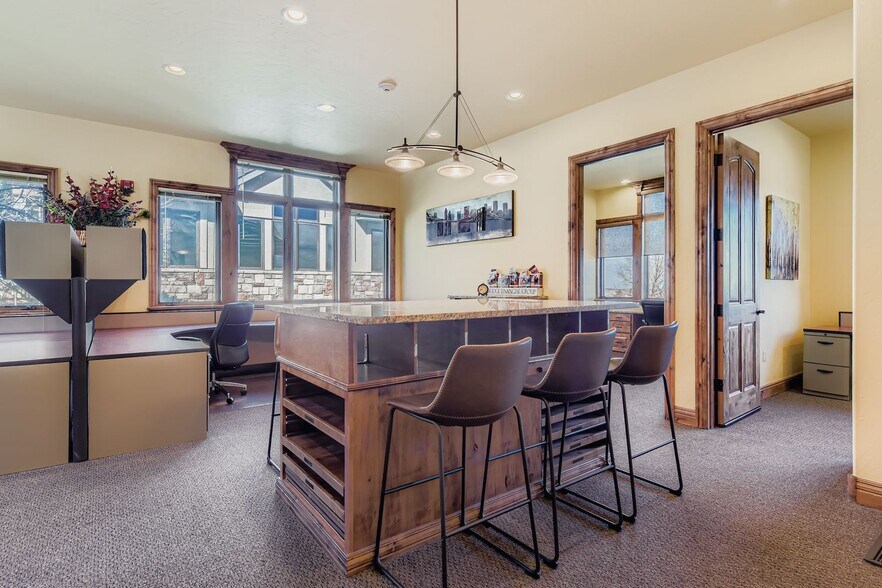 More Photos Of 13986 W Bowles Ave, Littleton Office For Sale