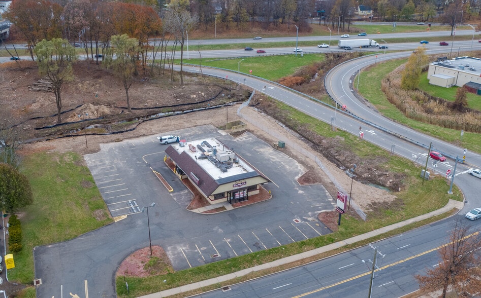 More Photos Of 25 Kane St, Hartford Land For Lease