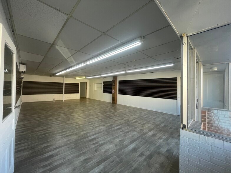 More Photos Of 1538-1542 Main St, Ramseur Storefront Retail Office For Lease