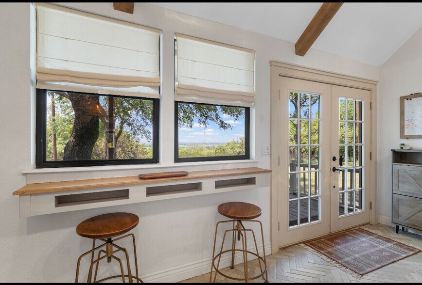 More Photos Of 301 Avenue I, Valley Mills Specialty For Sale