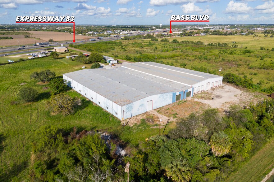 More Photos Of 14392 W Expressway 83, Harlingen Manufacturing For Lease