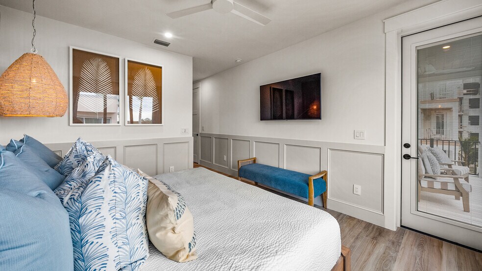 More Photos Of , Siesta Key Multifamily For Sale