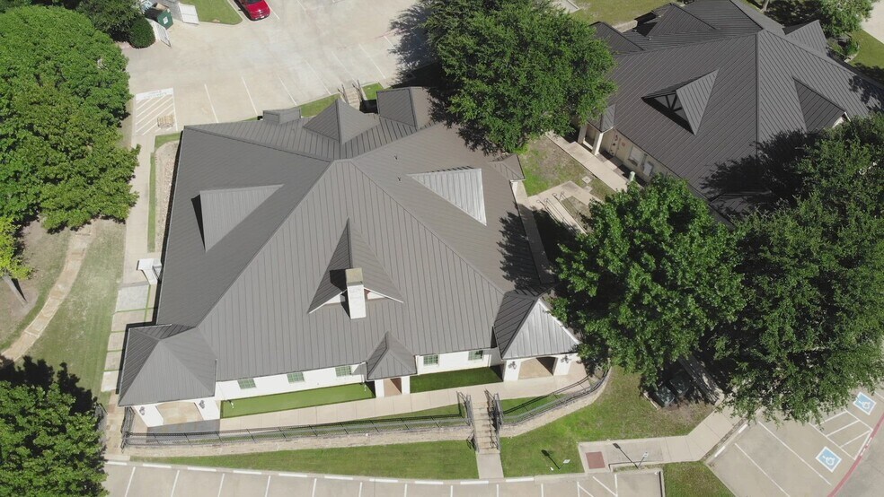 More Photos Of 2230 Bush Dr, McKinney Office For Sale