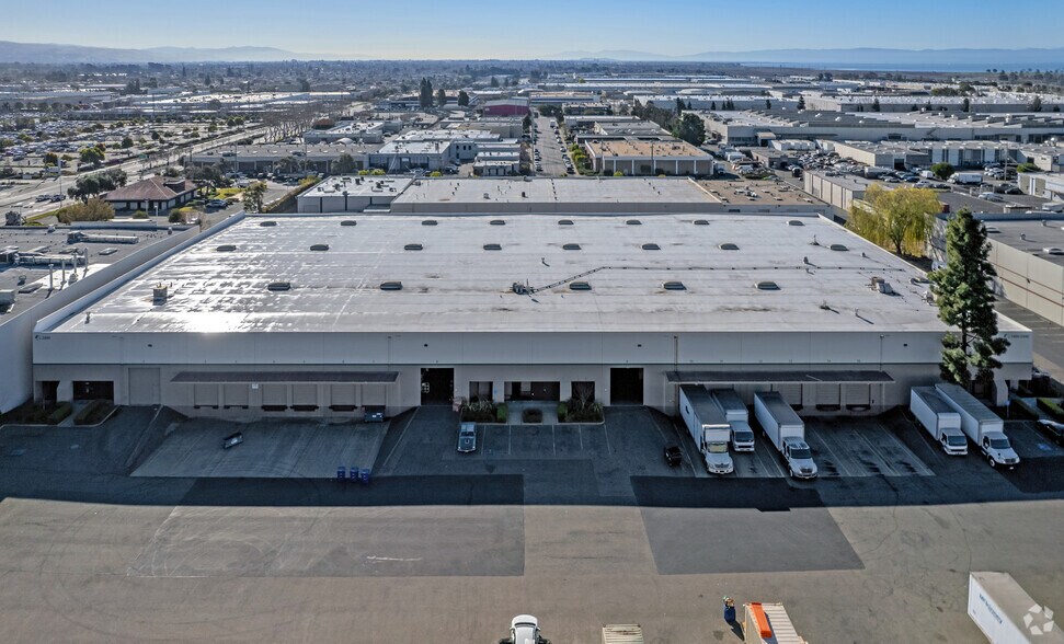 More Photos Of 2446-2476 Verna Ct, San Leandro Unknown For Lease