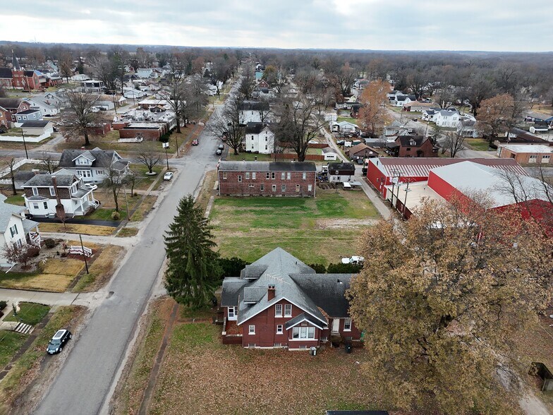More Photos Of 311 Saint Clair St, New Athens Apartments For Sale