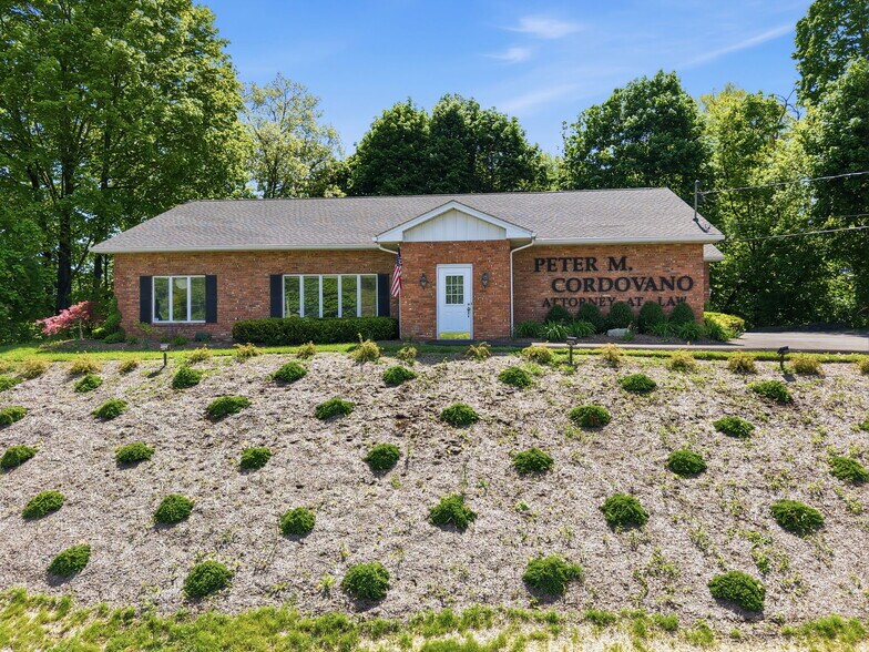 Primary Photo Of 1 N Roberts Rd, Highland Office For Sale