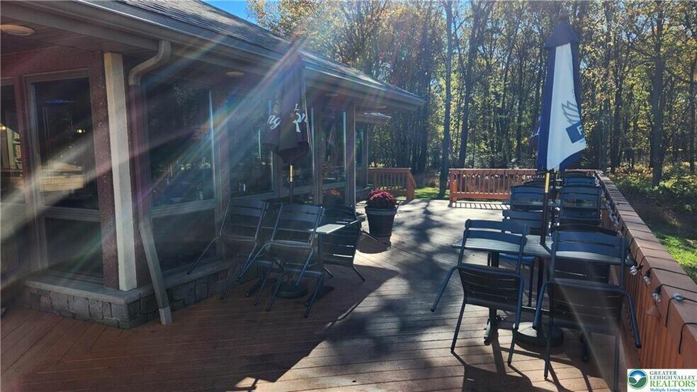 More Photos Of 874 Pa-903, Jim Thorpe General Retail For Sale